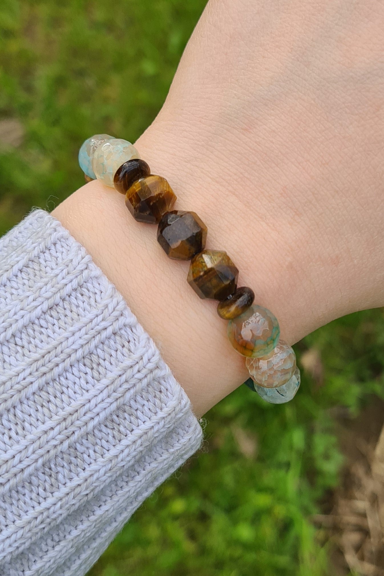 Nahle® 10mm Naturstein-Armband Tigerauge