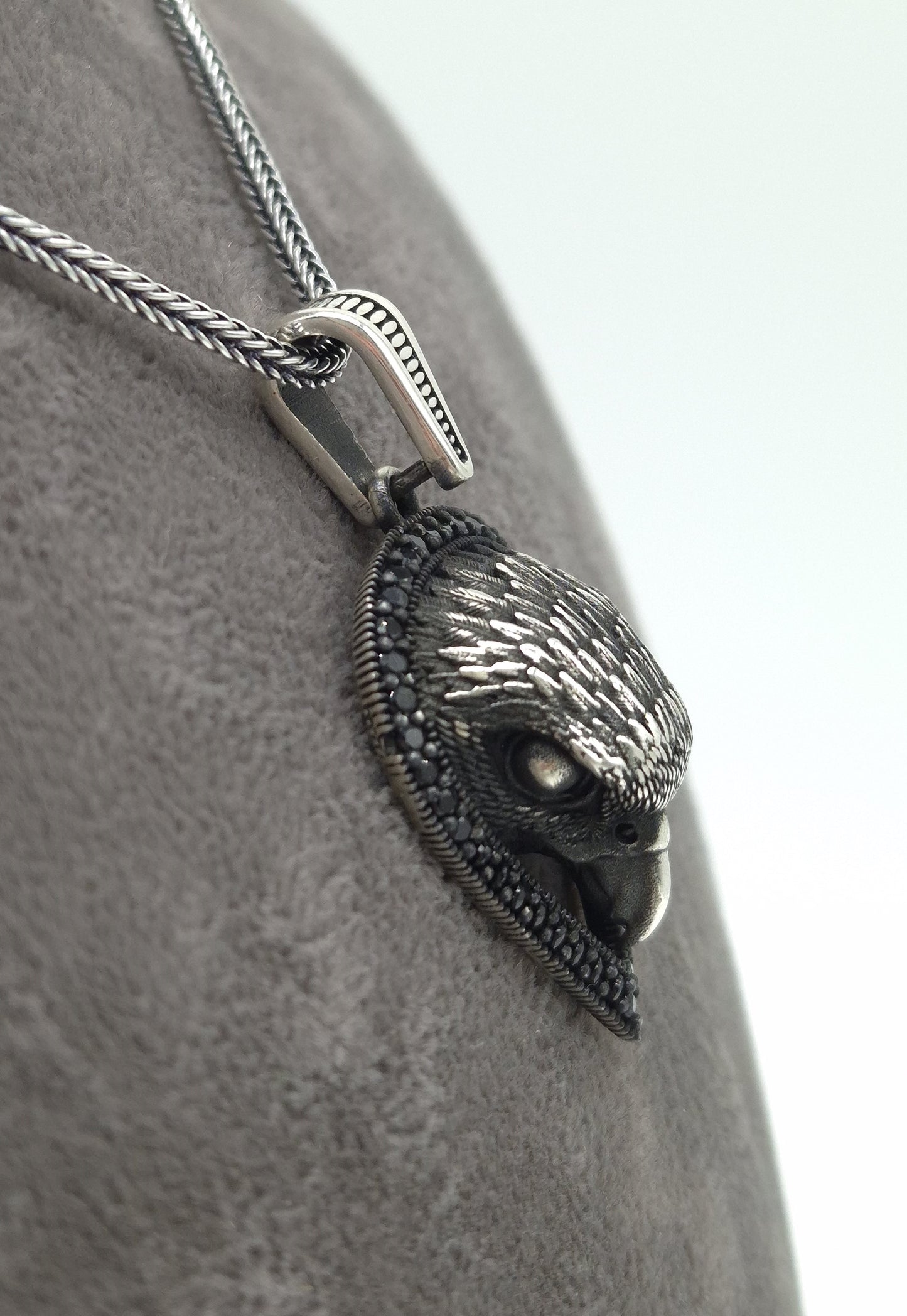 Silber Fuchsschwanzkette Falkenkopf