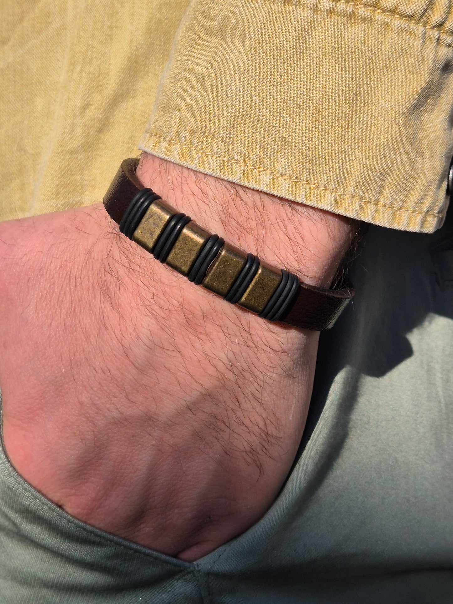 Lederarmband Dunkelbraun Metallelemente