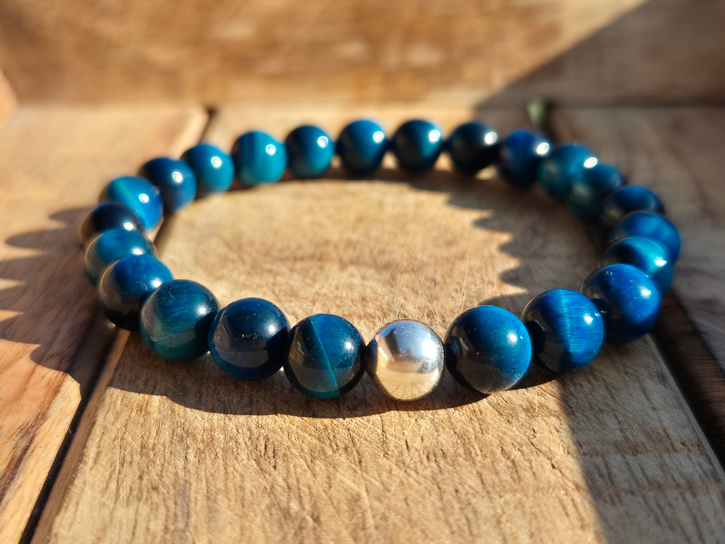 Nahle® 8mm Naturstein-Armband Blauer Tigerauge mit 925 Silberperle