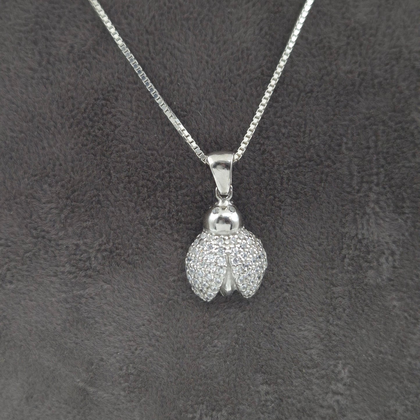 Silber Halskette mit 925 Silber Marienkäferanhänger
