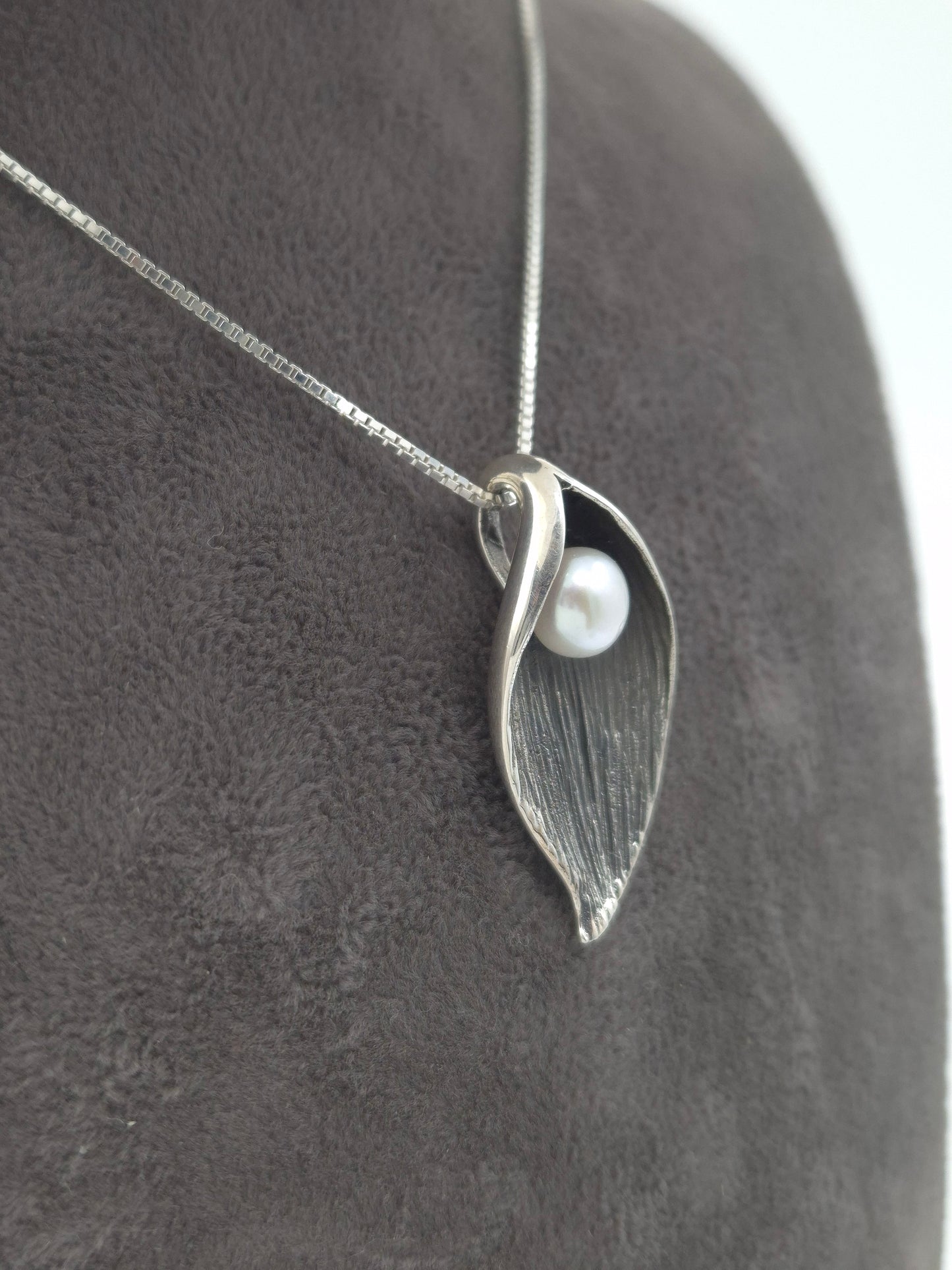 Silber Halskette mit 925 Silber Perlenblattanhänger