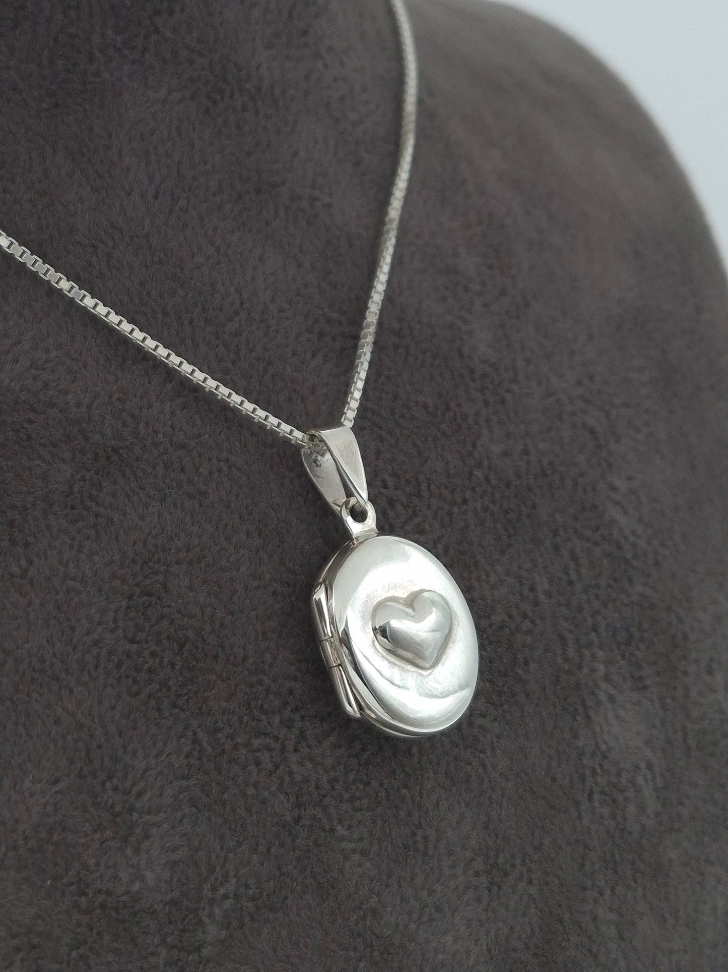 Silber Halskette mit 925 Silber Herzmedaillon