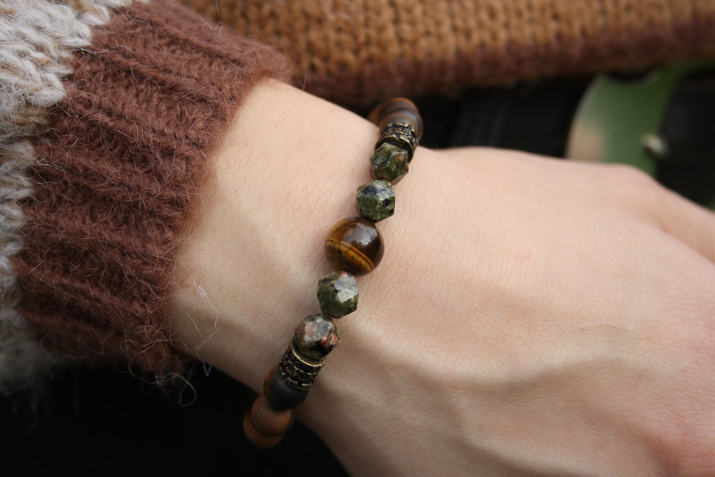 Nahle® 8mm Naturstein-Armband Unakit Tigerauge 10mm