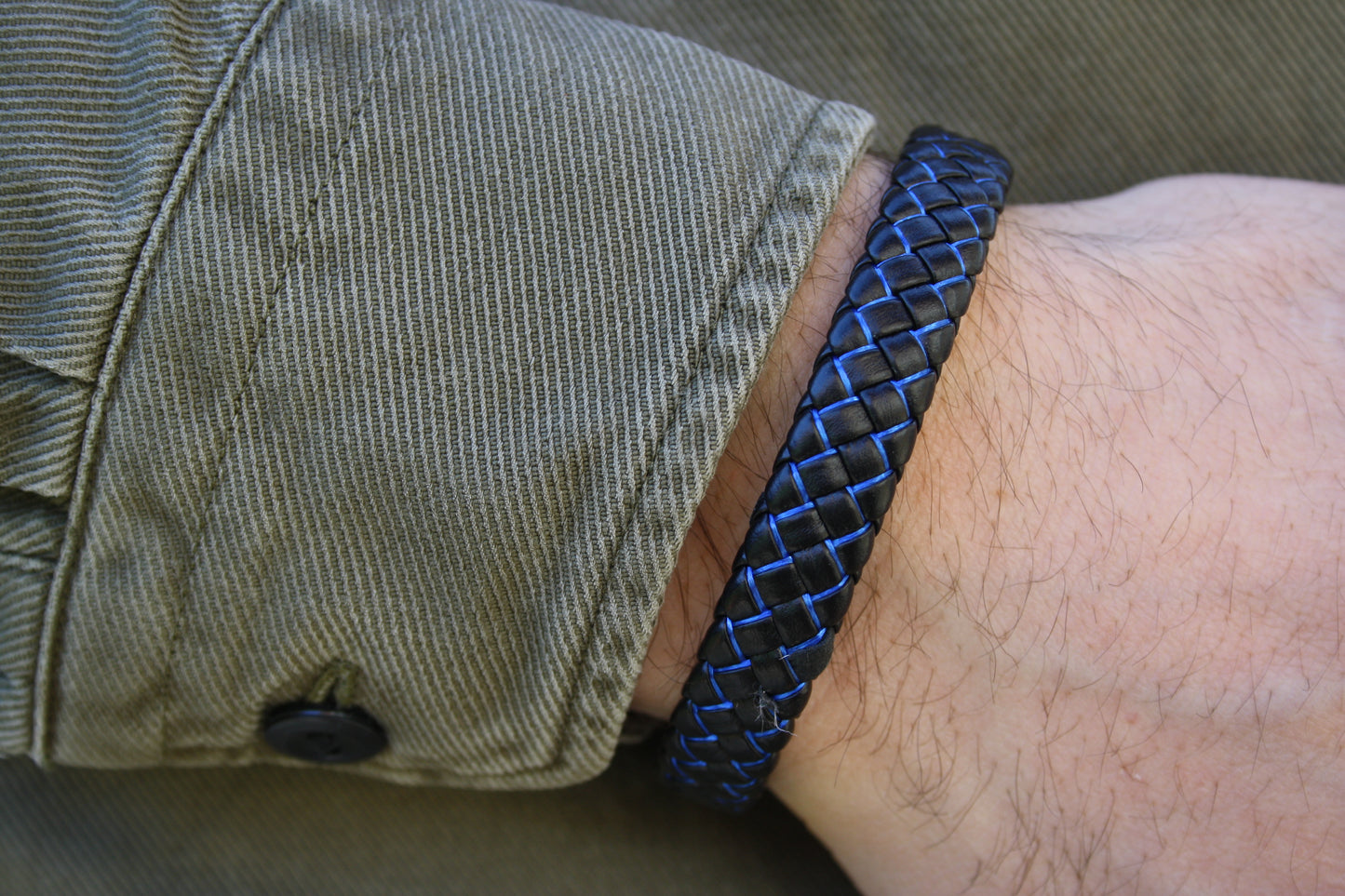 Lederarmband Blau geflochten