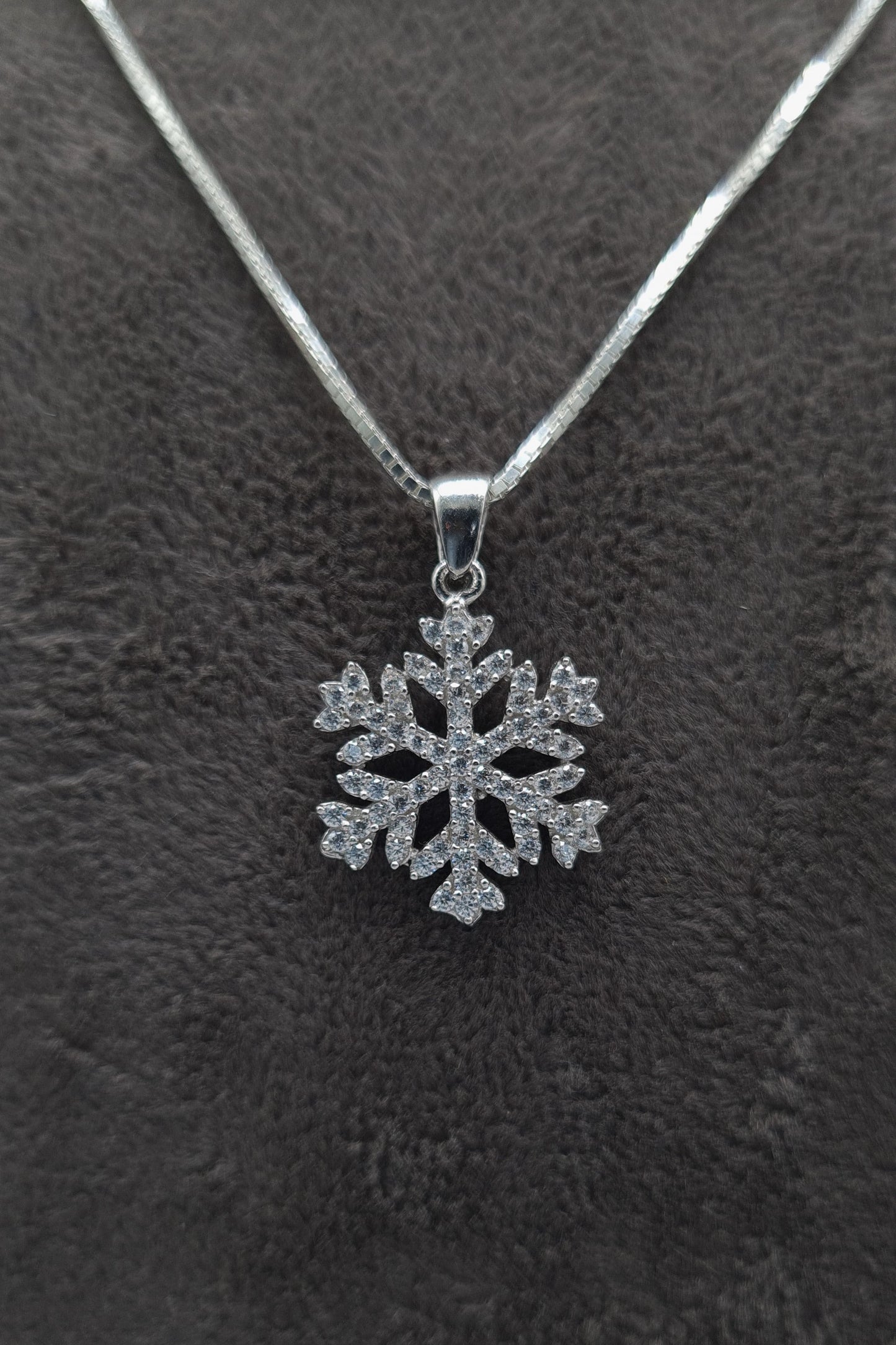 Halskette Snowflake