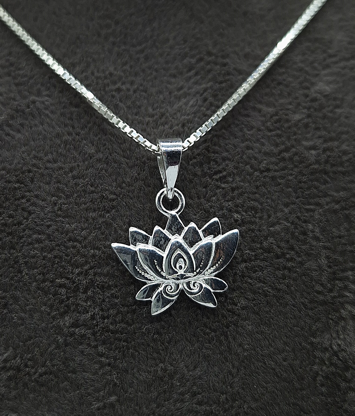 Silber Halskette 925 Wasserlilie Anhänger