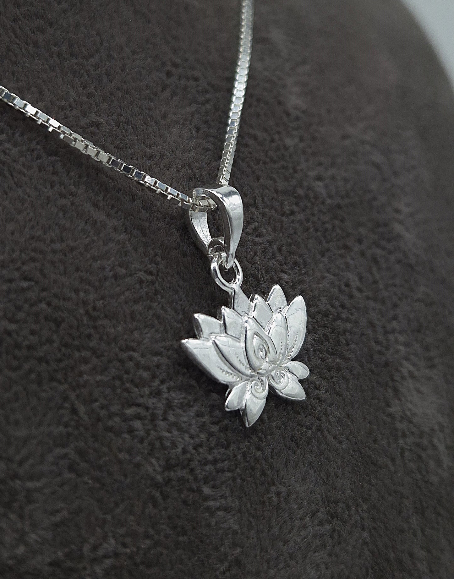 Silber Halskette 925 Wasserlilie Anhänger