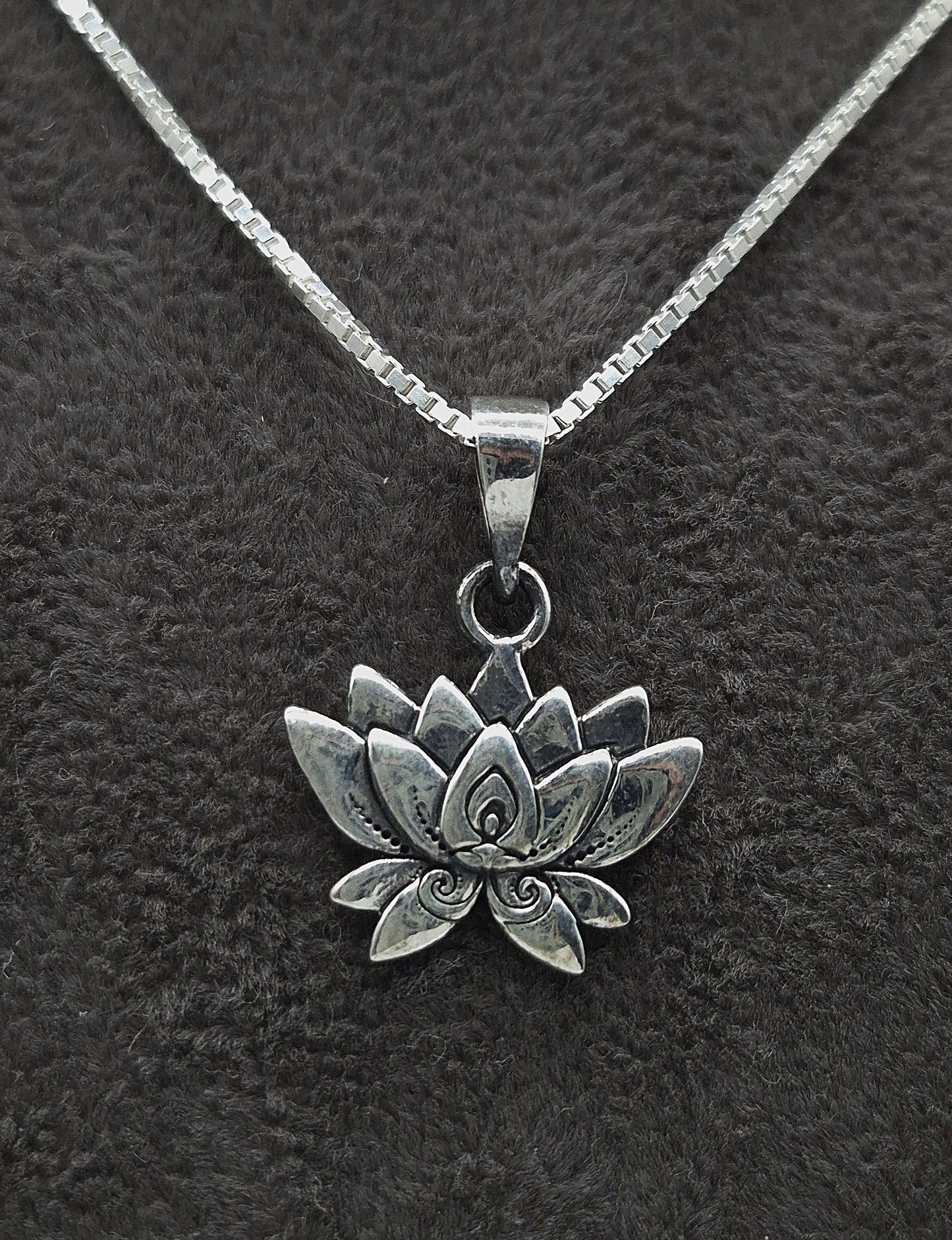 Silber Halskette 925 Wasserlilie Anhänger