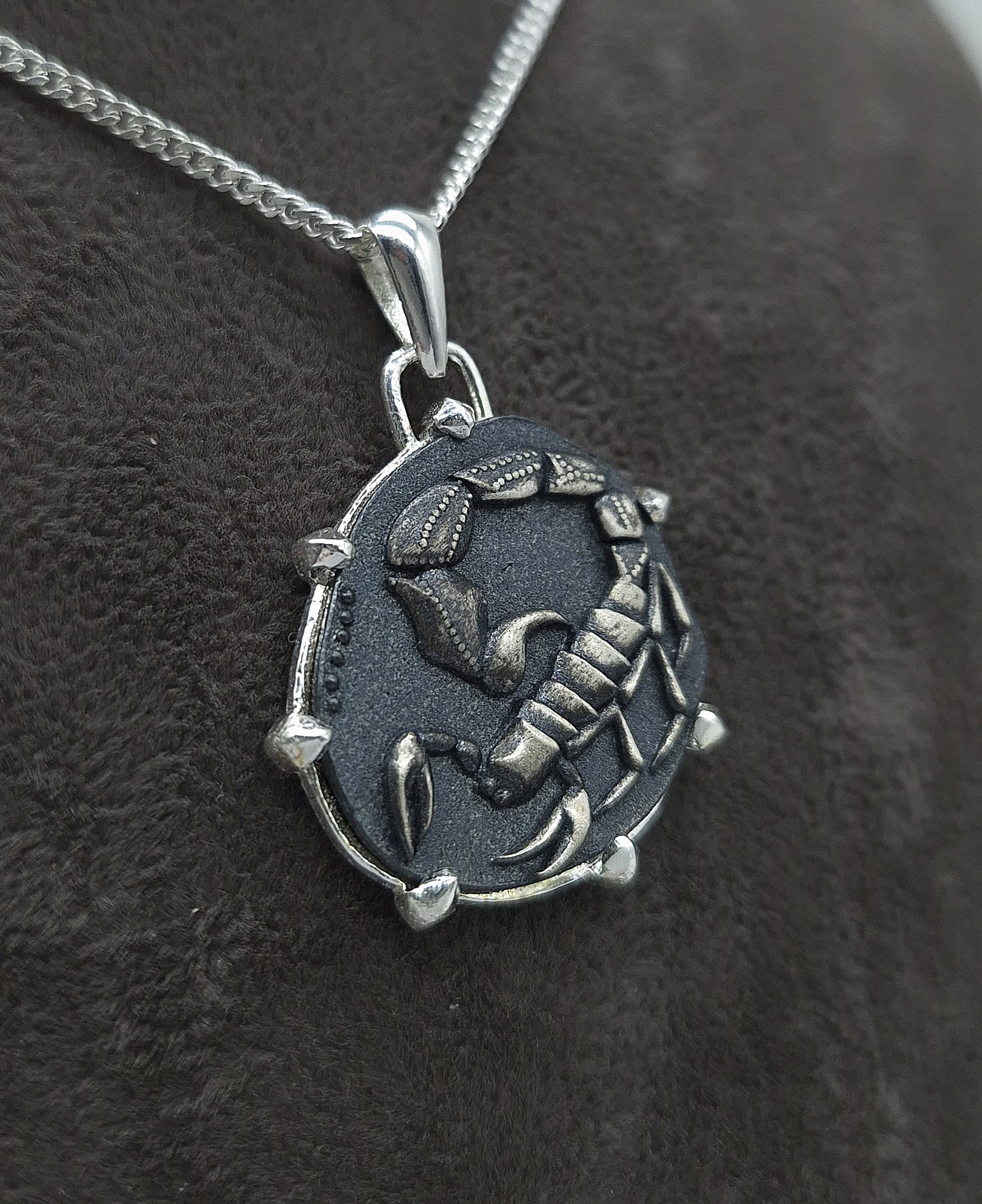 Silber Panzerkette 925 Sternzeichen Skorpion Anhänger