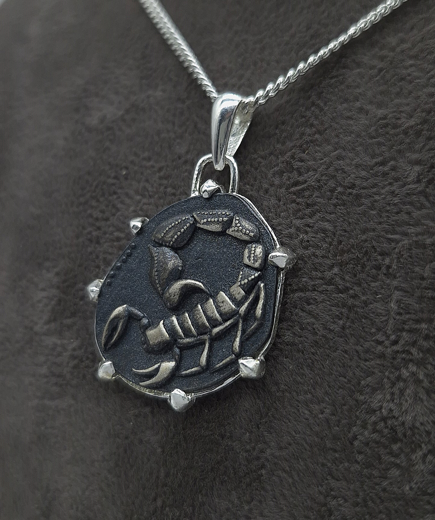 Silber Panzerkette 925 Sternzeichen Skorpion Anhänger