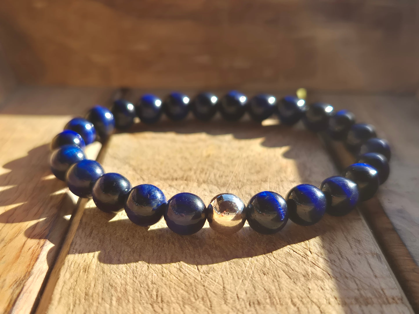 Nahle® 8mm Naturstein-Armband Blauer Tigerauge Naturstein mit 925 Silberperle