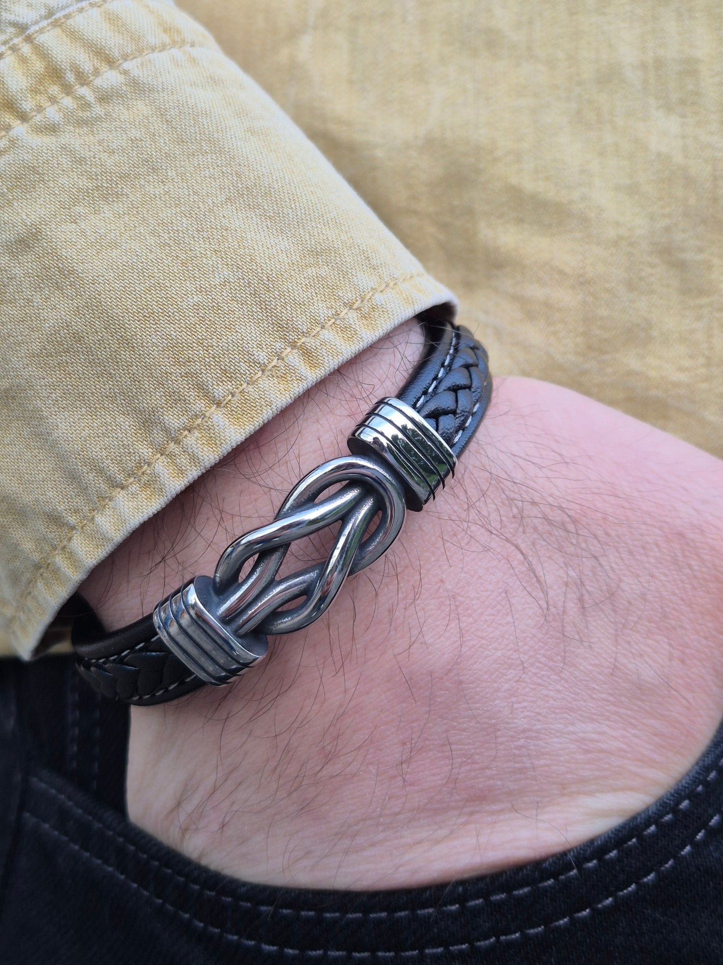 Lederarmband mit Verlängerungsglied Infinity