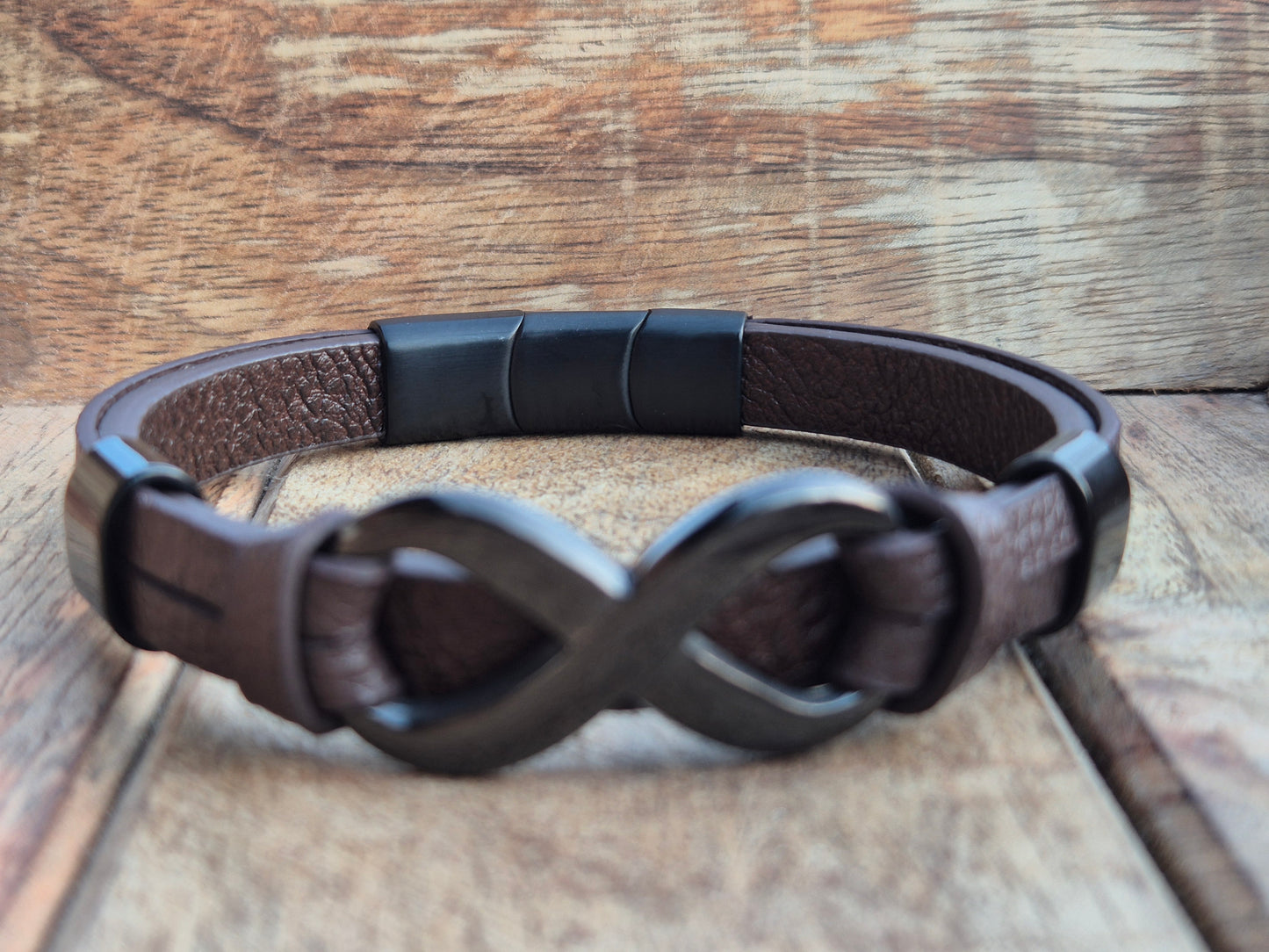 Lederarmband mit Verlängerungsglied Infinity