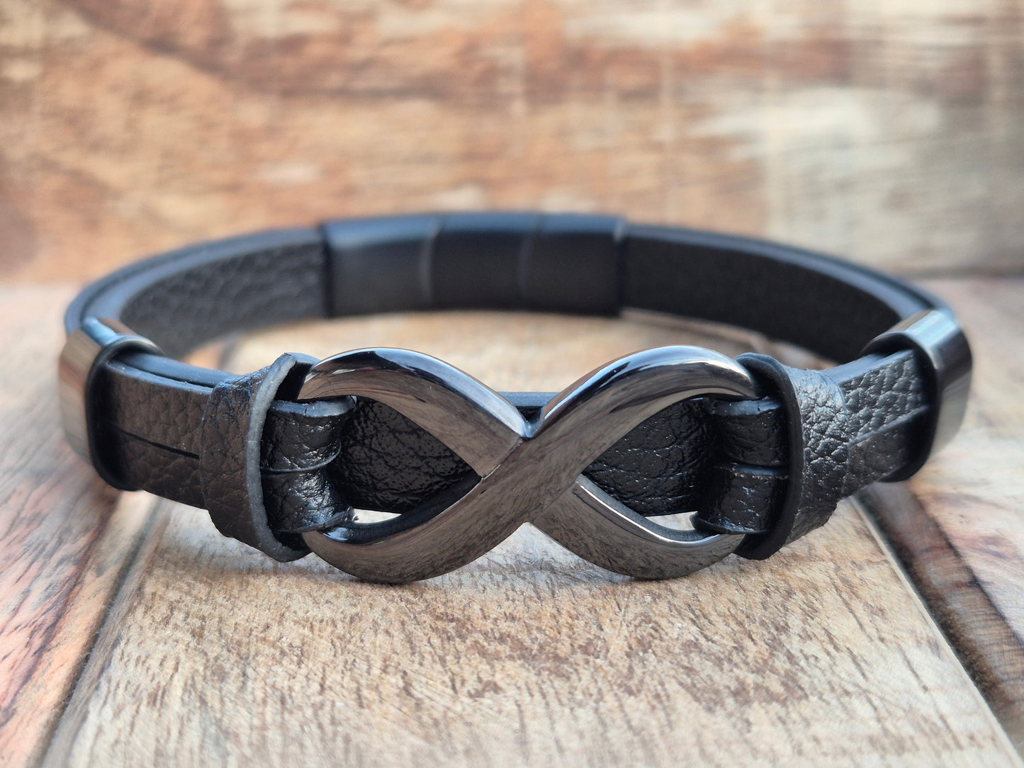 Lederarmband mit Verlängerungsglied Infinity