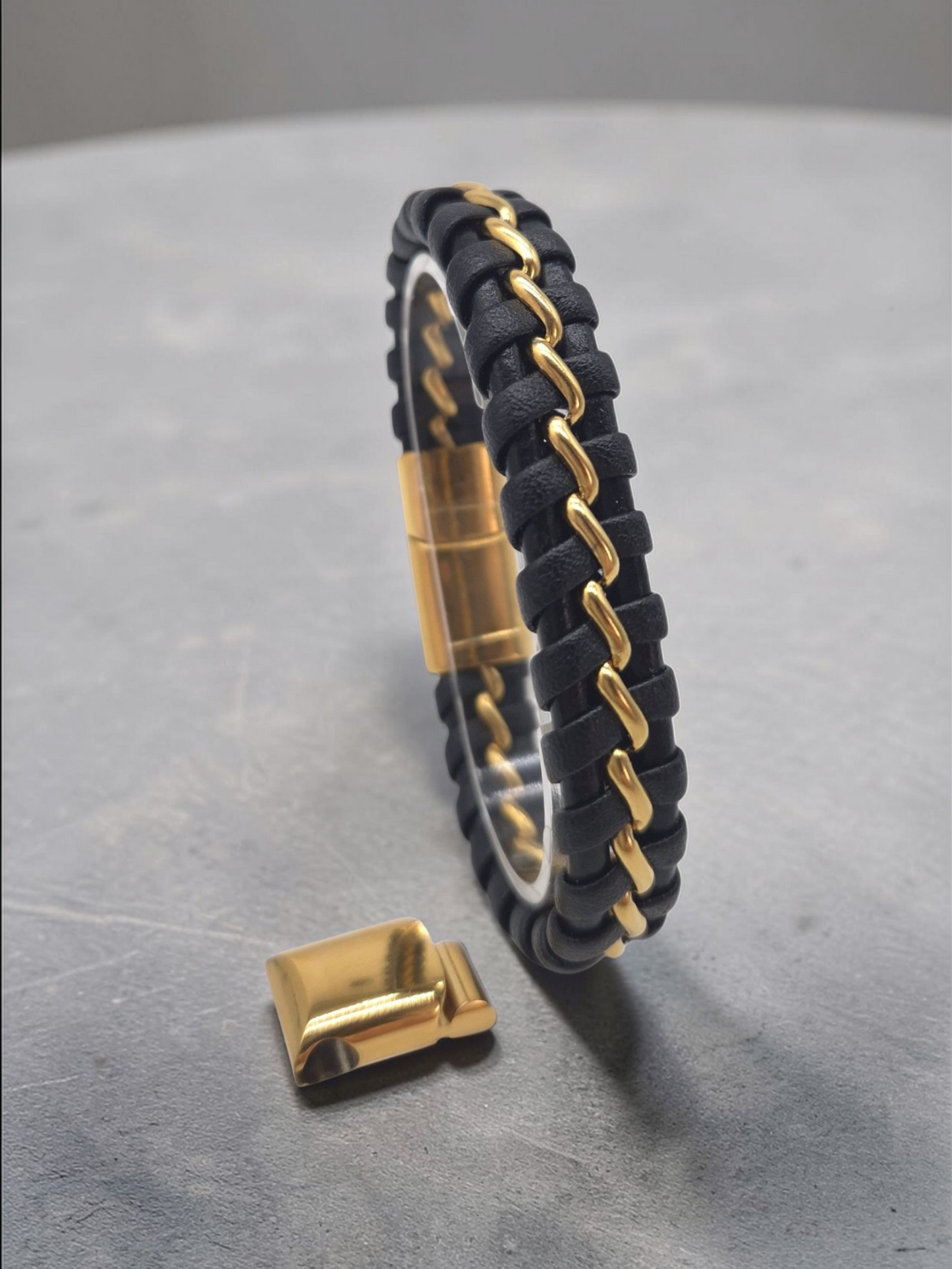 Lederarmband mit Verlängerungsglied Nexor in Schwarz-Silber-Gold