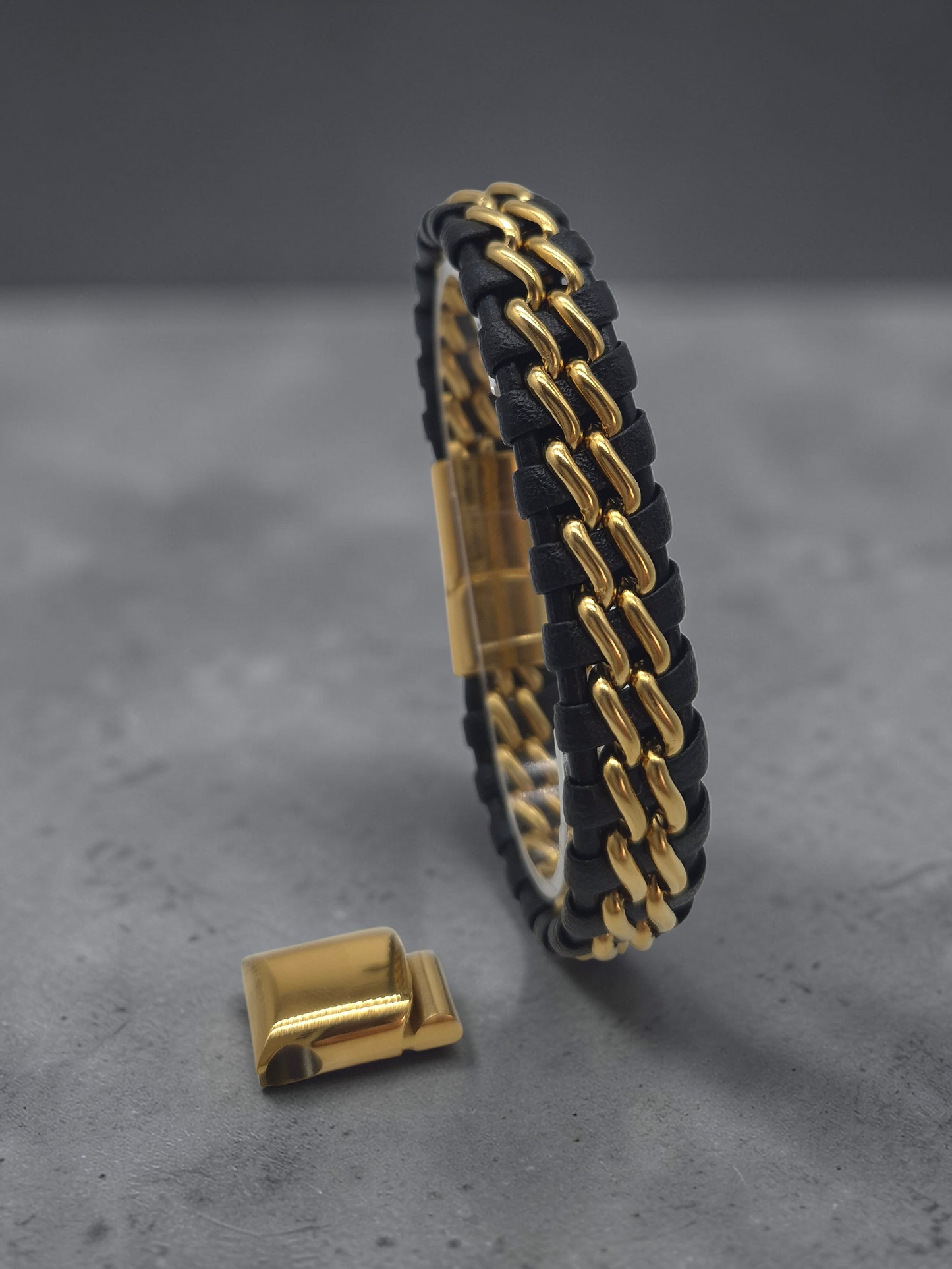 Lederarmband mit Verlängerungsglied Shadow in Schwarz-Silber-Gold-Gold/Schwarz