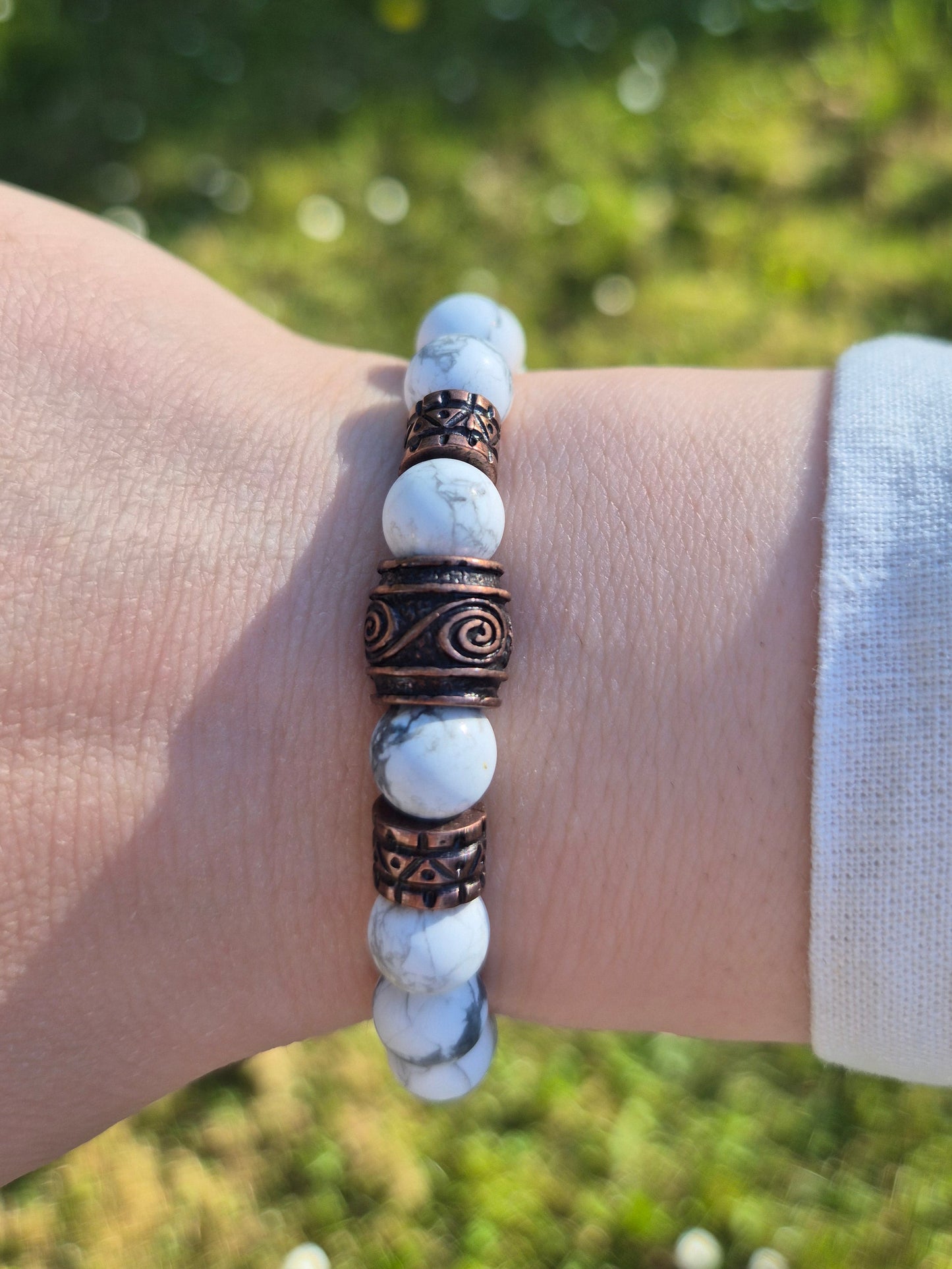 Nahle® 8mm Naturstein-Armband Howlith Wikinger