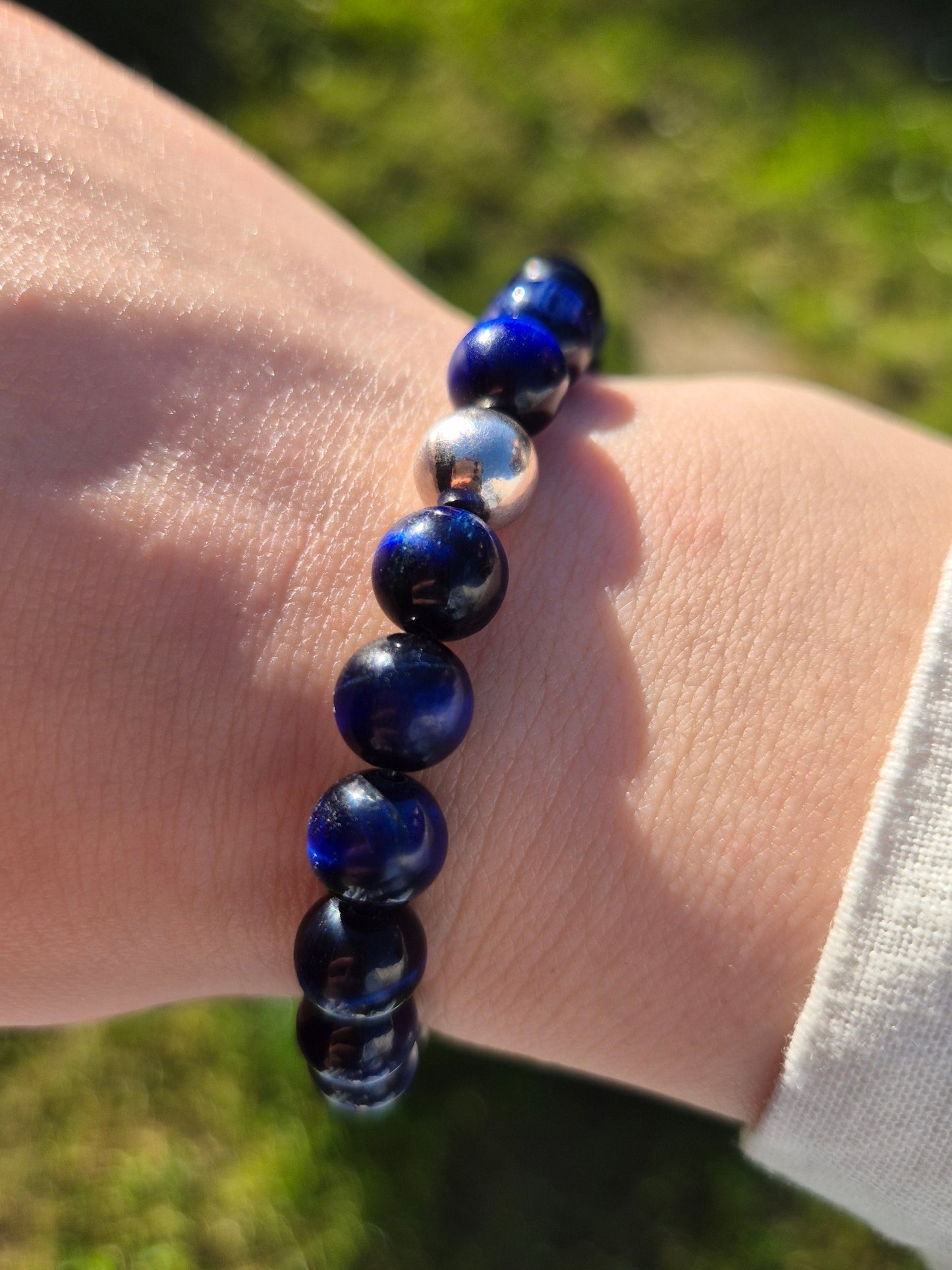 Nahle® 8mm Naturstein-Armband Blauer Tigerauge Naturstein mit 925 Silberperle