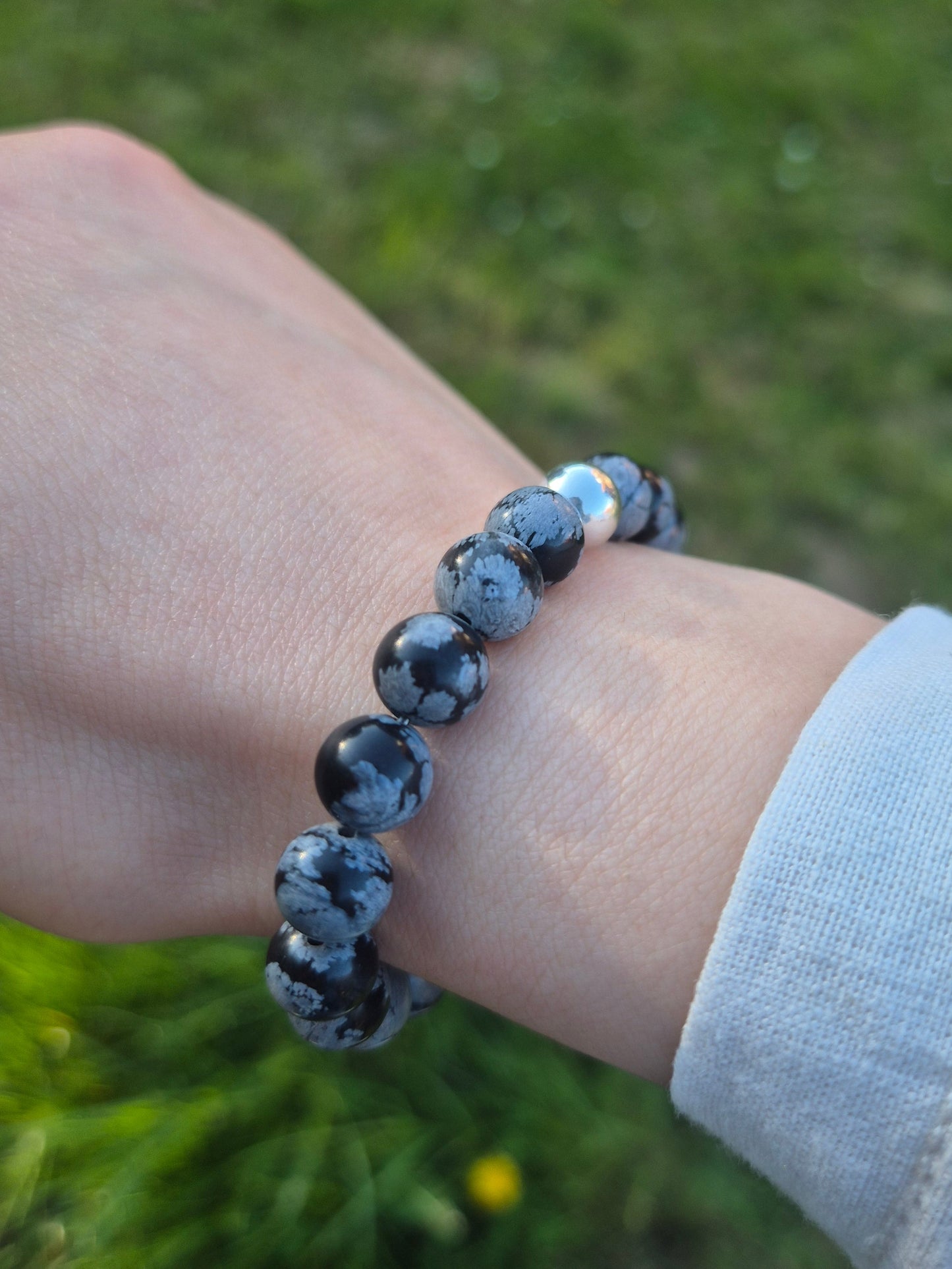 Nahle® 8mm Schneeflocken-Obsidian Naturstein-Armband 925 Silberperle